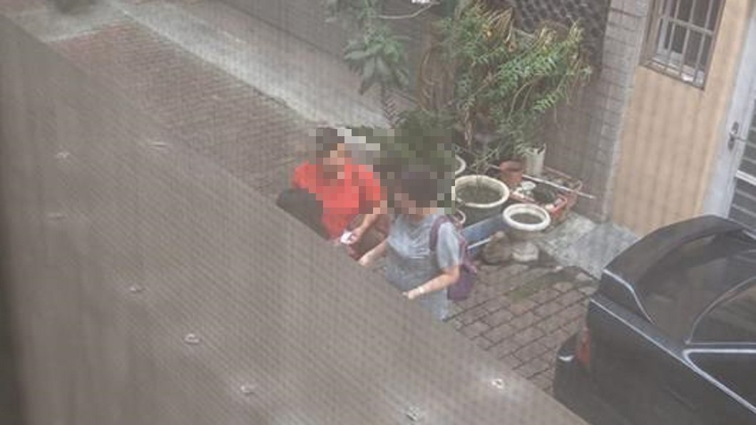 租約未到!房東帶人看屋私闖住處 房客目睹全程氣炸