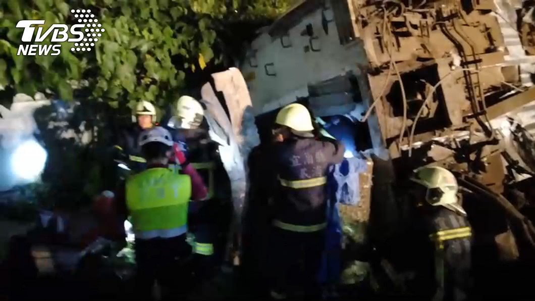 普悠瑪翻覆17死! 議員驚爆:輾到東西才翻車