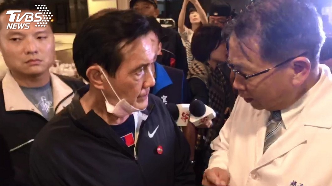 輔選放一邊　馬英九抵羅東醫院探視普悠瑪傷者