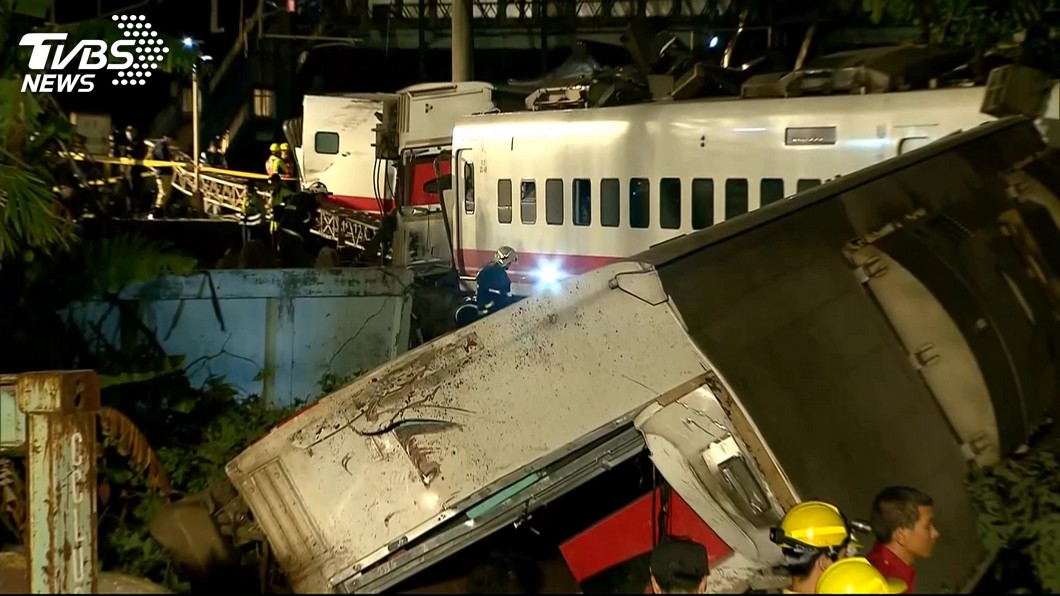 悲!董家17人搭上普悠瑪死亡列車 8人罹難