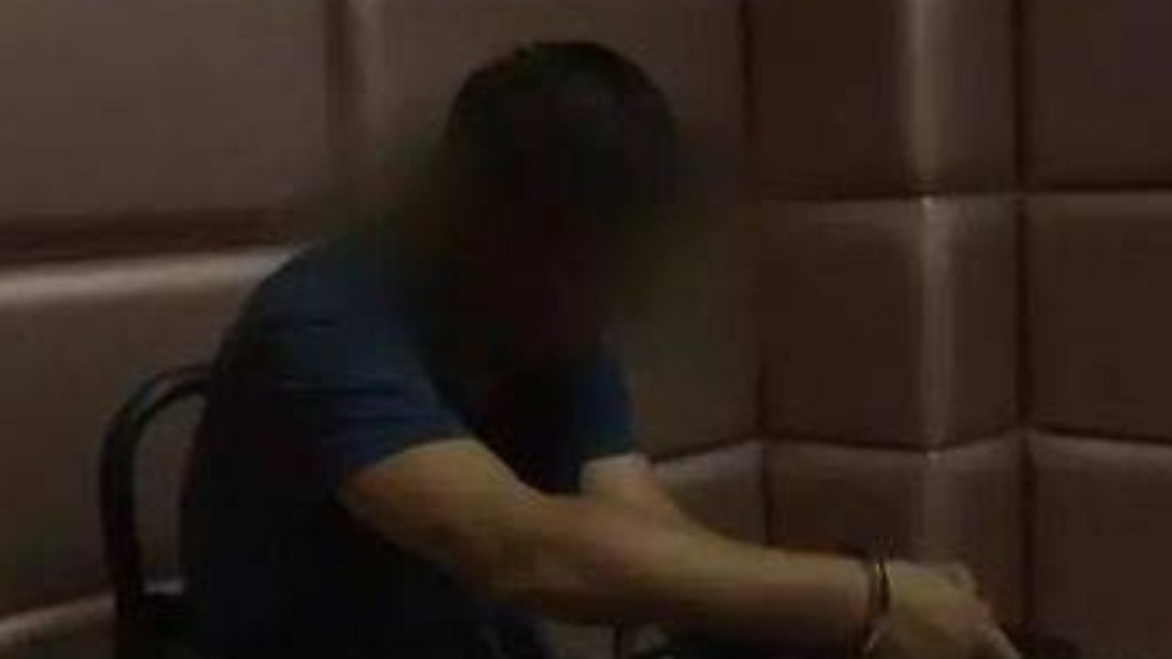飯店老闆朋友圈曬新買大魚還叫賣 下秒被警逮捕
