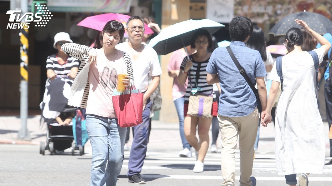 陽光露臉！全台天氣溫暖　早晚仍有涼意