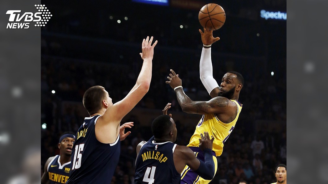 NBA湖人詹姆斯大三元　金塊4連勝止步