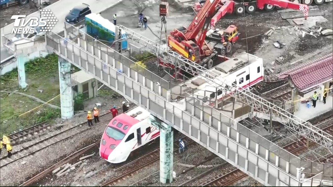 普悠瑪翻車事故追究 3前局長記過