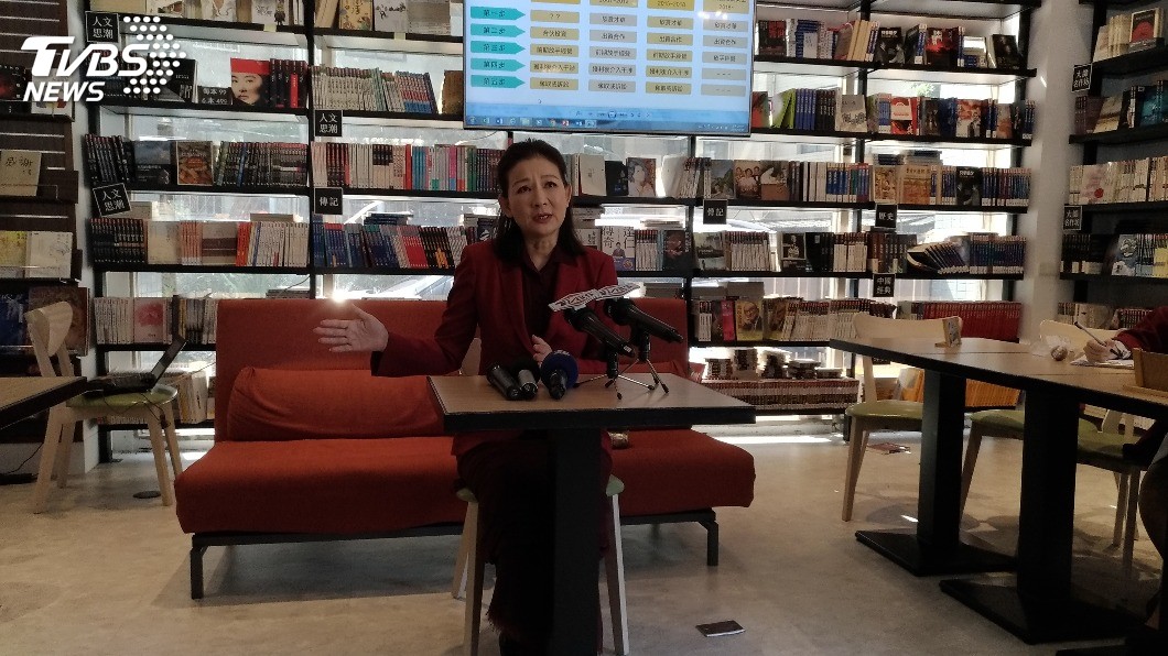 「可以看妳的新衣嗎?」厲馥華爆萬海陳清治拿事業獵色