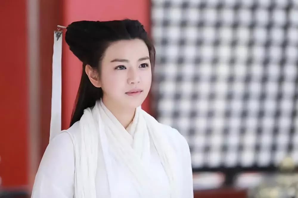 陳妍希。圖/翻攝自微博