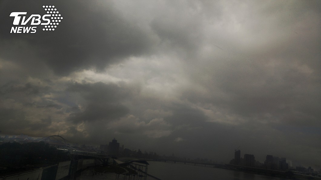 玉兔北轉恐3天豪大雨　一張圖秒懂各地影響