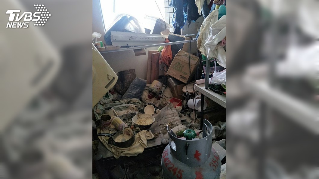 桃園民宅清晨氣爆 住戶兄弟兩人2度灼傷送醫