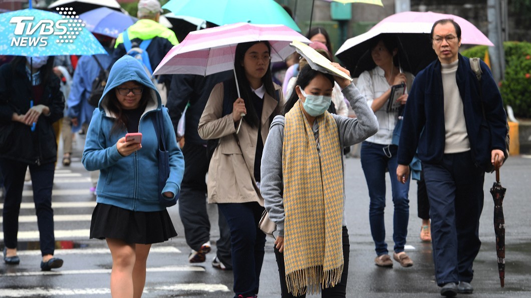 迎風面水氣增　桃園以北及東半部短暫雨
