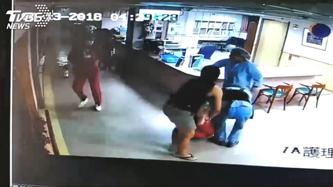 台北醫院大火拼死搶救竟成被告 護理師:死在現場算了