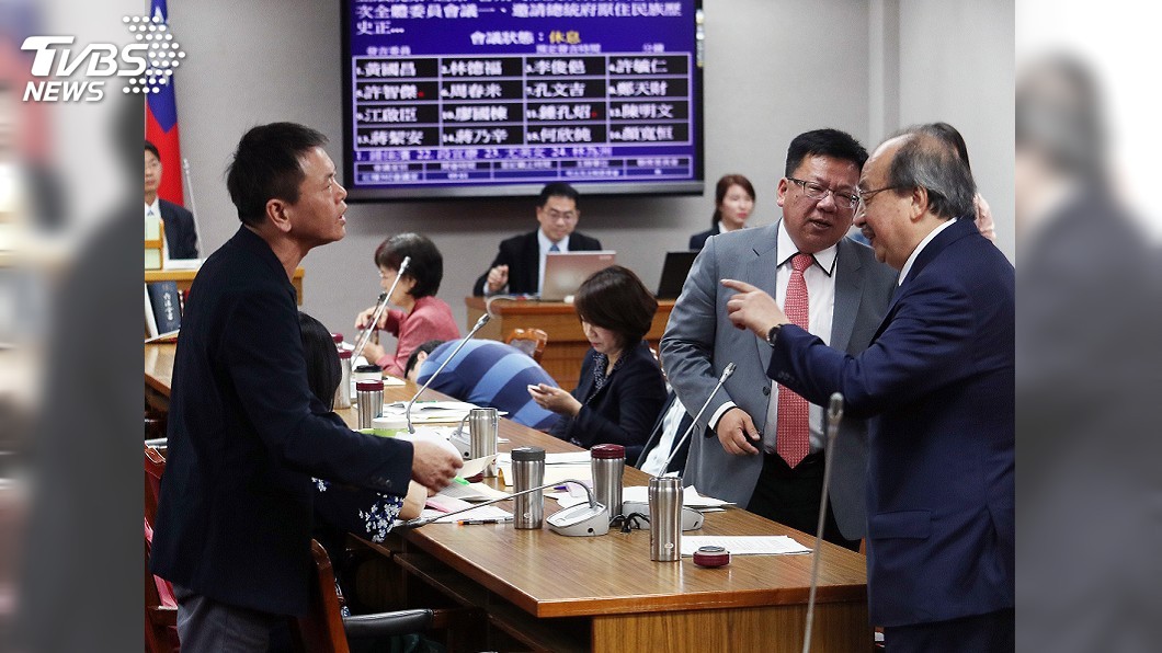 立院司委會邀原轉會召集人蔡總統列席 朝野交鋒