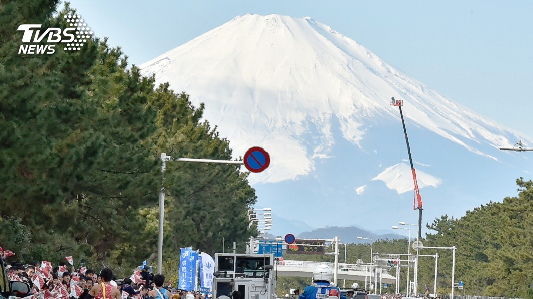 從成田機場、新宿出發　列車直開富士山腳下