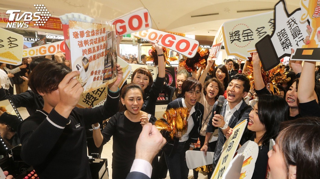 SOGO週年慶開跑 台北店首日業績拚10億