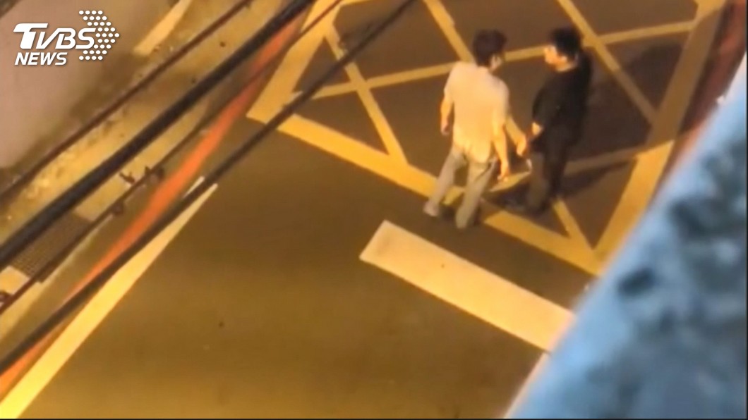 酒醉男持安全帽砸窗 為找前女友拿鑰匙