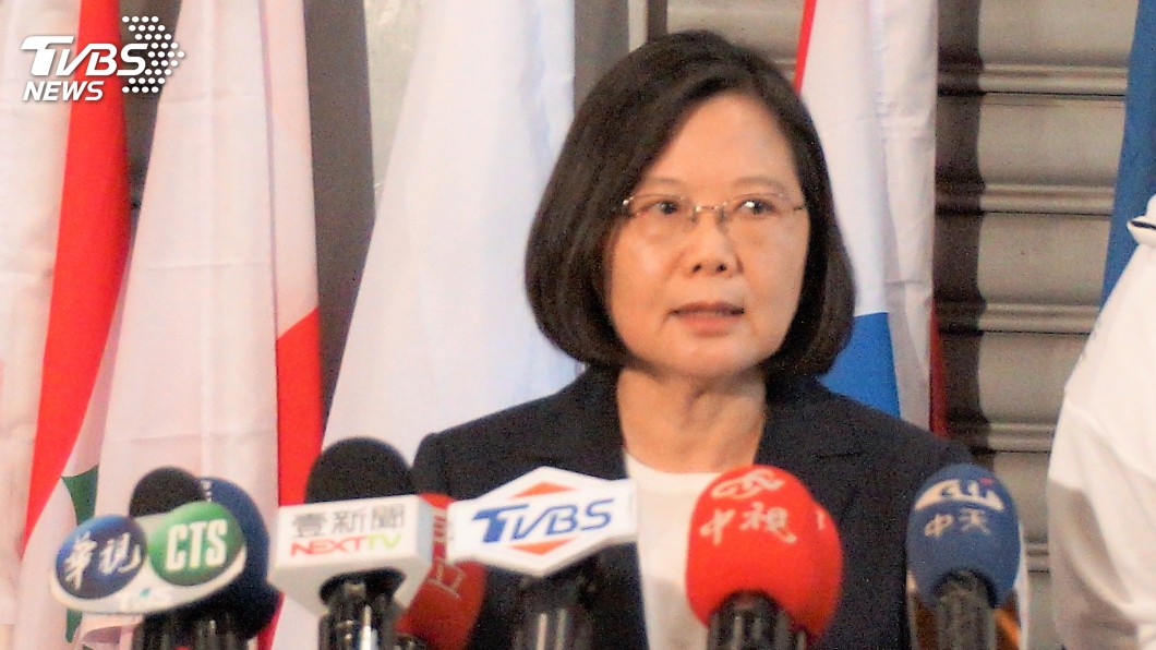 嗆都國民黨在反改革！小英：丟垃圾者沒資格嫌掃地慢