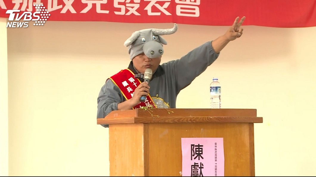 官辦政見發表會　虧雞哥扮牛稱端牛肉