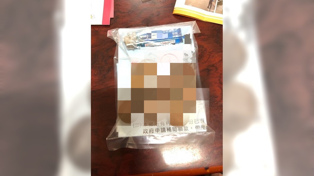公認最狂拜票贈品是「它」 網讚:真的很補!
