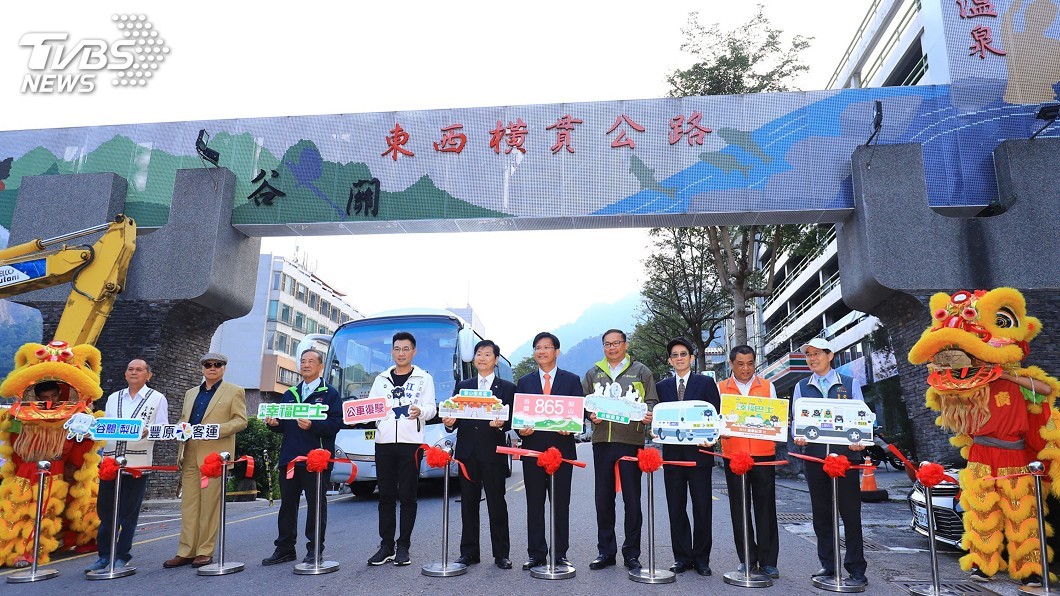 中橫便道開放中巴通行　搭公車進梨山更方便