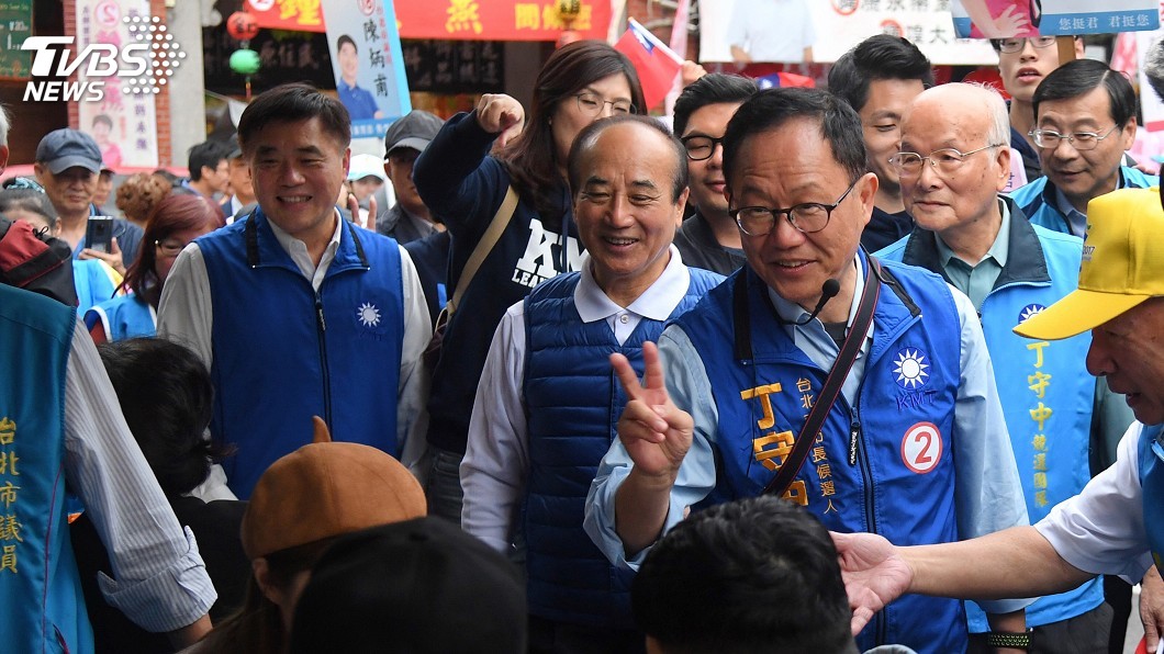 王金平首度偕丁守中拜票 直搗綠營票倉