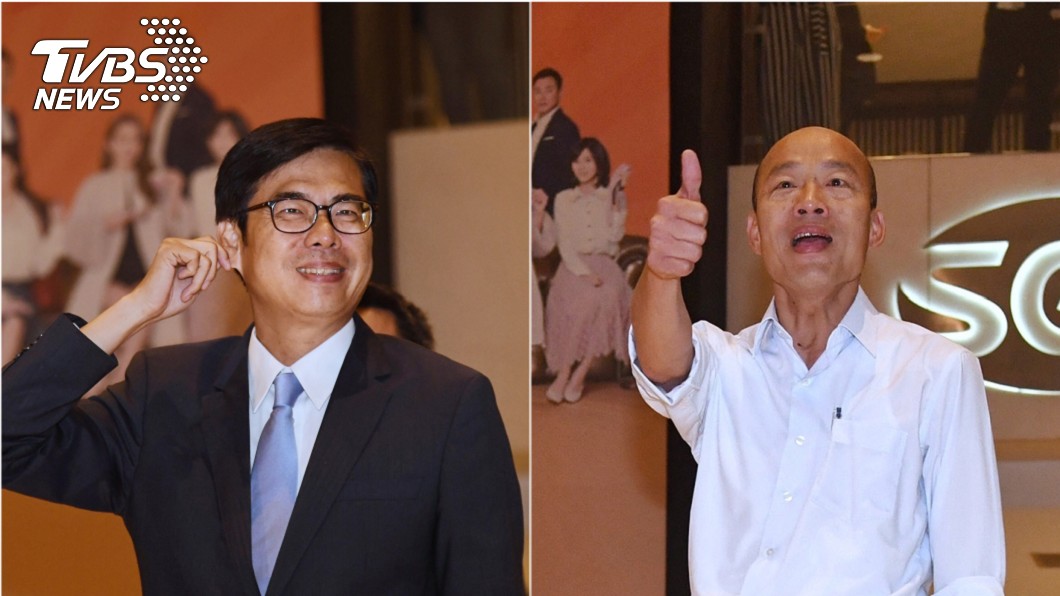 正面對決!陳其邁入會場先拉耳 證明「沒戴耳機」