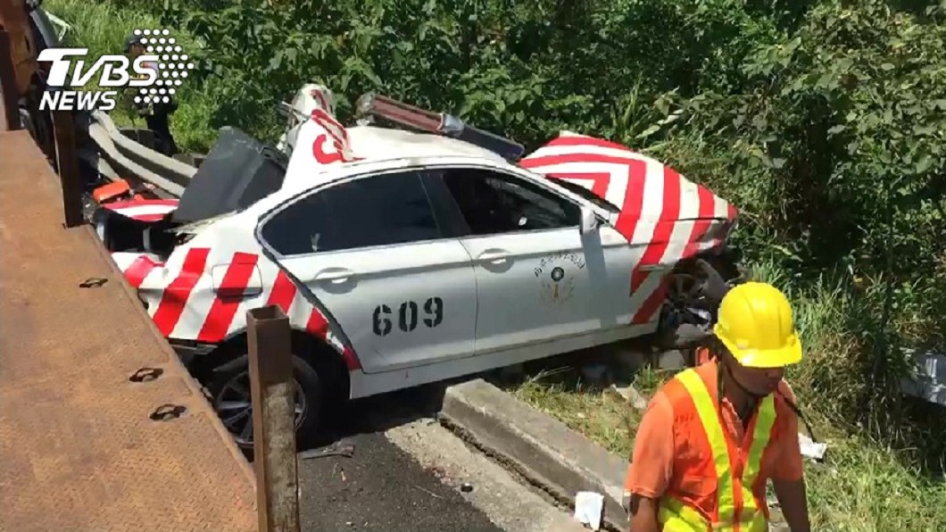 死前緊握無線電!父親節前遭撞殉職 陳啟瑞追晉巡官