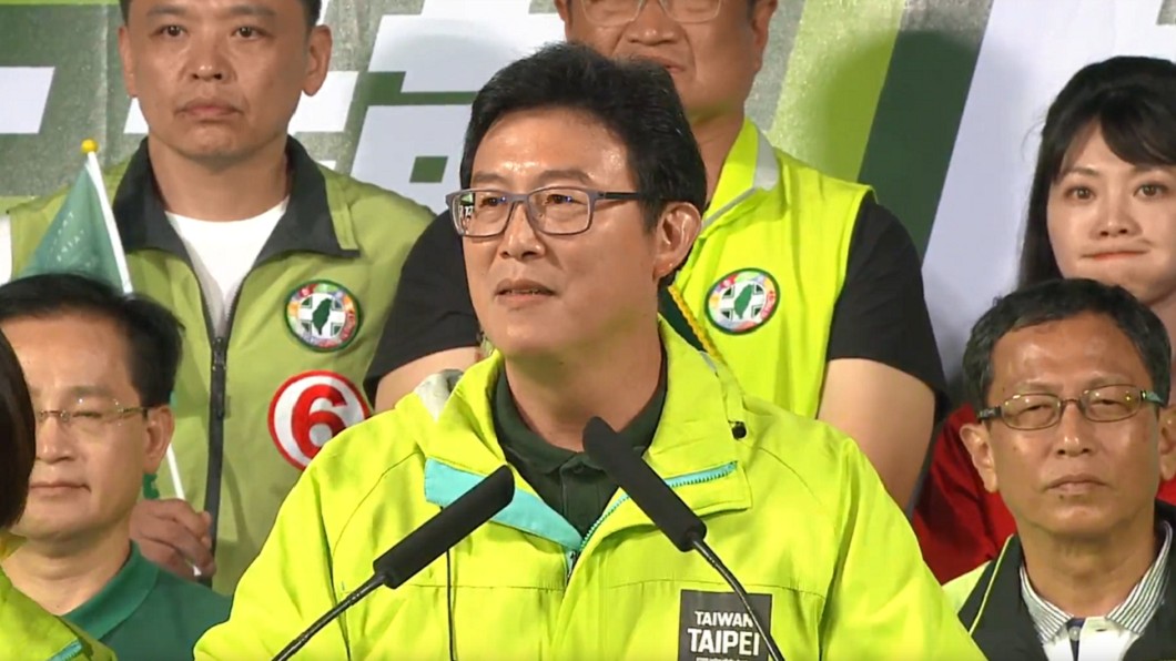 姚文智造勢怒噴議員偷溜　台下狂噓：高嘉瑜下台