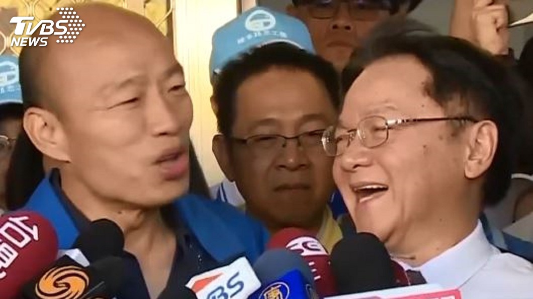 寶島歌王來了!葉啟田讚「韓國瑜是人才」 同框掃街力挺