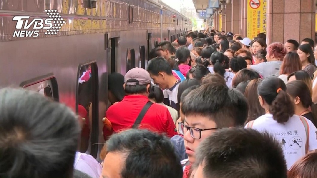 返鄉買不到車票？　雙鐵、客運「加開」資訊看過來