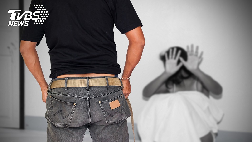 酒醉女被迫用嘴巴服務 狠咬惡男成功逃脫