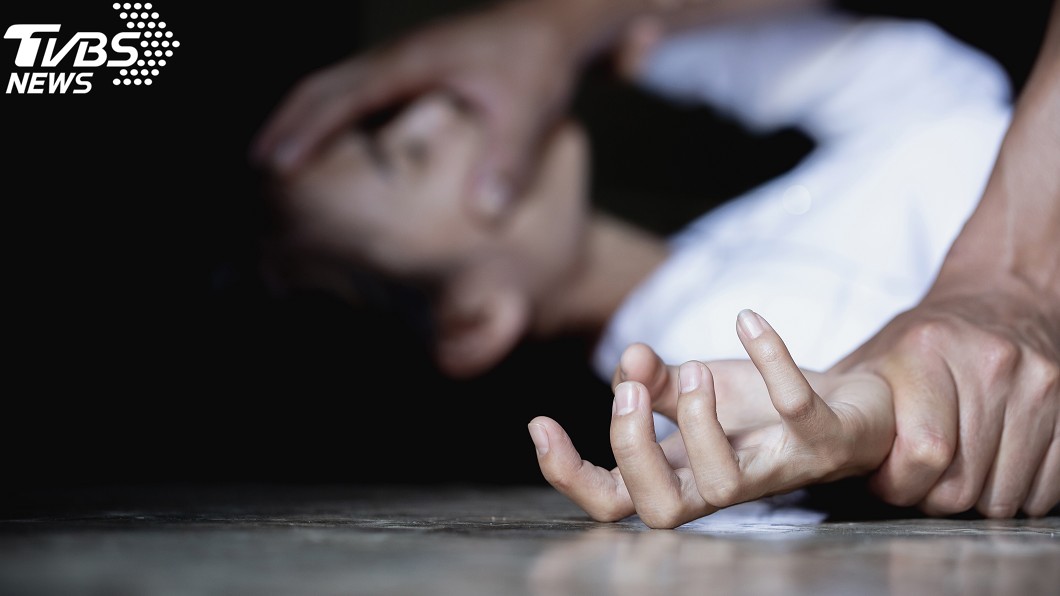 值班室硬上女同事還強拍裸照！法警遭判3年定讞