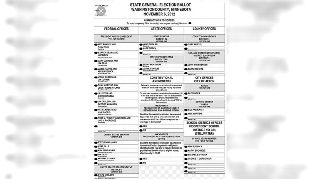 朱學恒建議中選會效仿美國,將所有投票項目列全印在同一張選票。圖/翻攝自 臉書