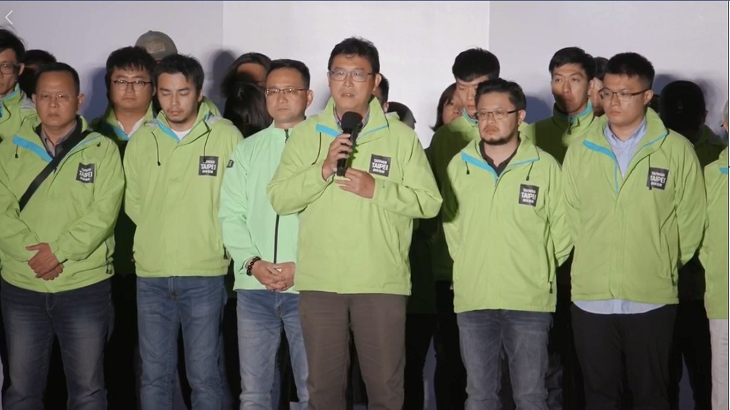 姚文智宣布敗選！向支持者道歉：退出政壇、說到做到