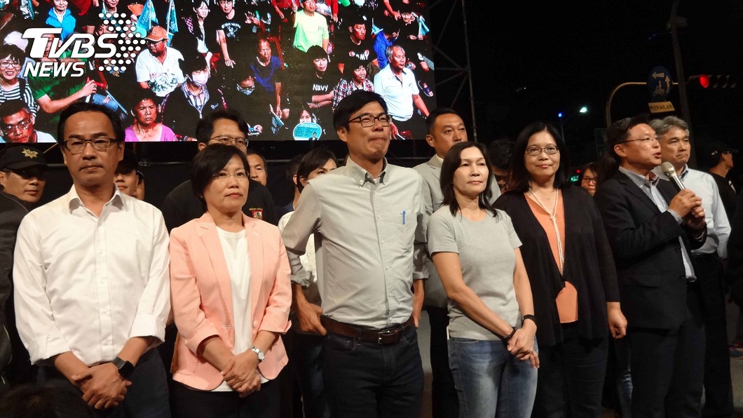 敗選感言贏回風度 網讚陳其邁是人才:無奈包袱多
