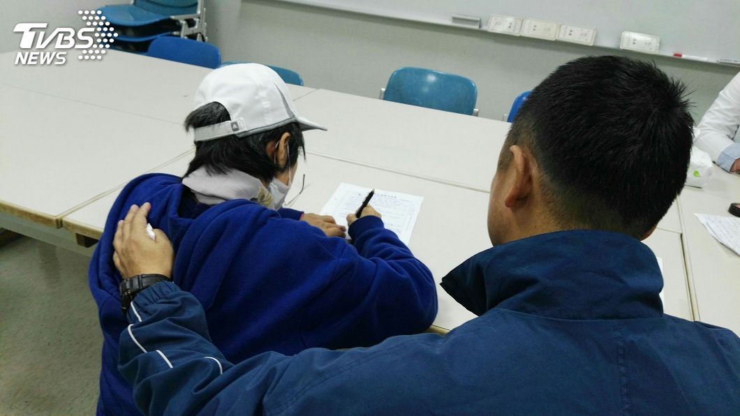 21歲國道警殉職器捐 父哽咽:是我最怕的事