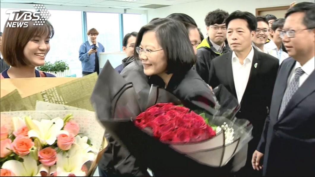 批蔡英文閃躲4大矛盾 沈富雄:民進黨走上這條路...