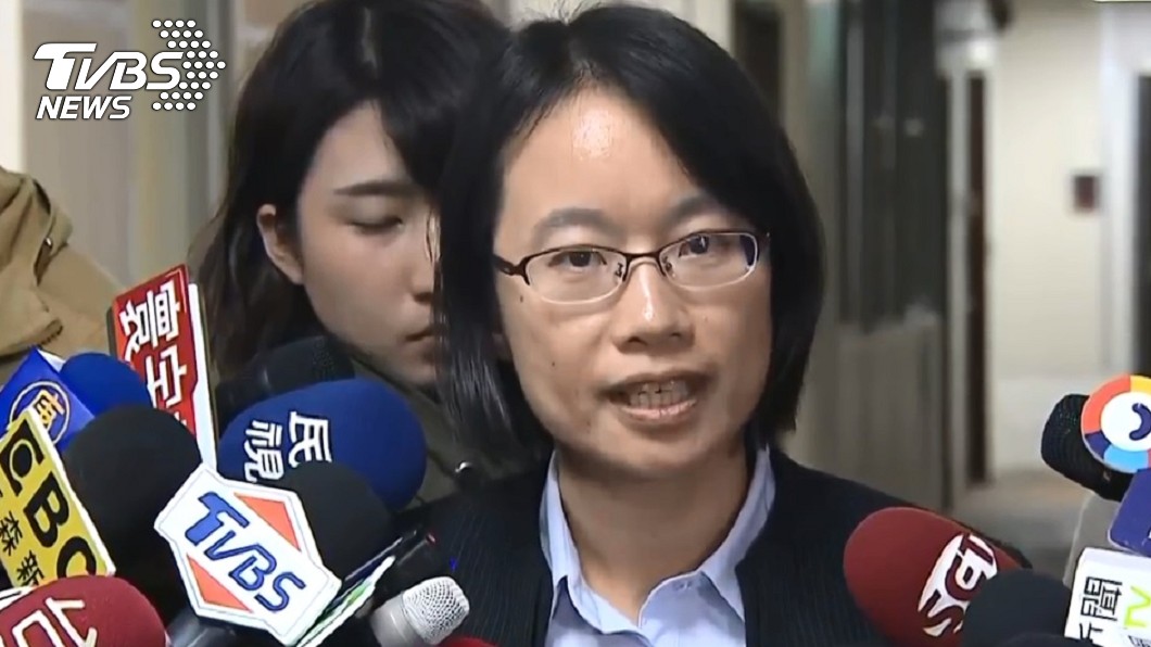 「去留董事會決定」拒請辭 吳音寧:不向強勢的謊言低頭