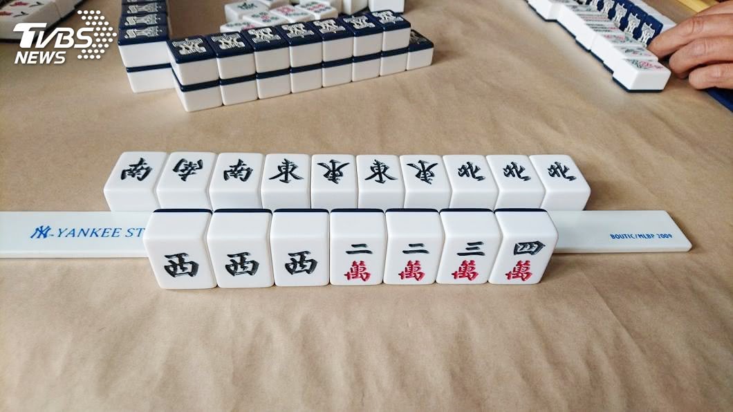 爽胡大四喜「房內傳淒厲尖叫」　他麻將勸世文超毛！