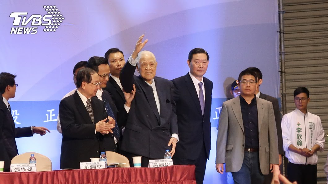 「吹台青」權力的起步! 李登輝出身蔣經國學校