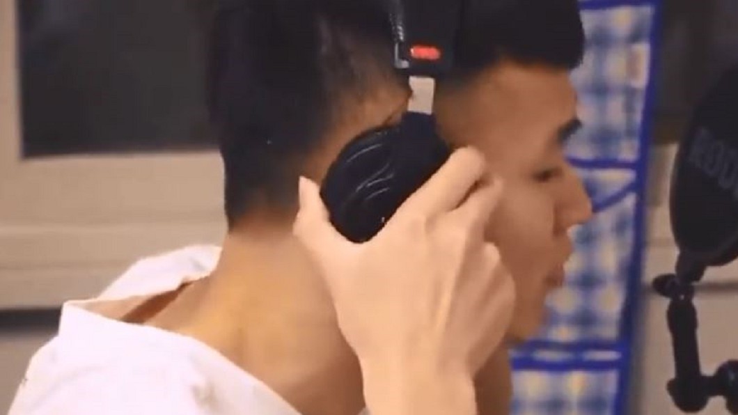 脫下制服變歌手!副所長超有才 勵志饒舌被讚爆