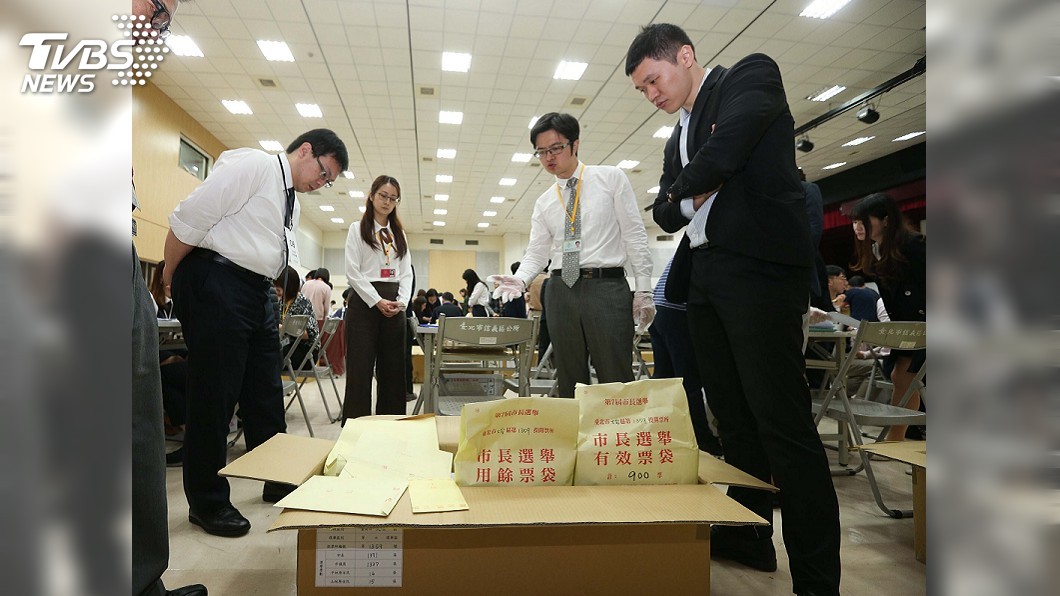 驗票日花81萬稅金　律師「搶廢票」拖累進度
