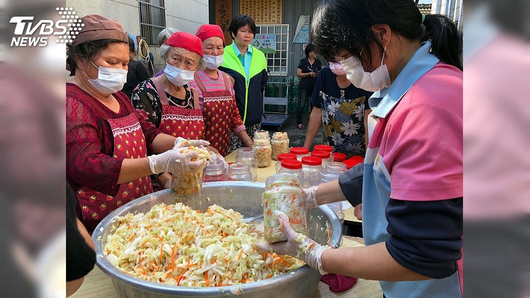 搶救高麗菜　立委邀企業訂購送老人食堂
