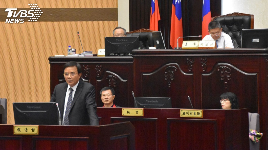 代理花蓮縣政三個月　蔡碧仲遭議員揶揄