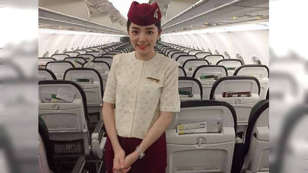 網紅空姐高調PO制服照 遭卡達航空開除