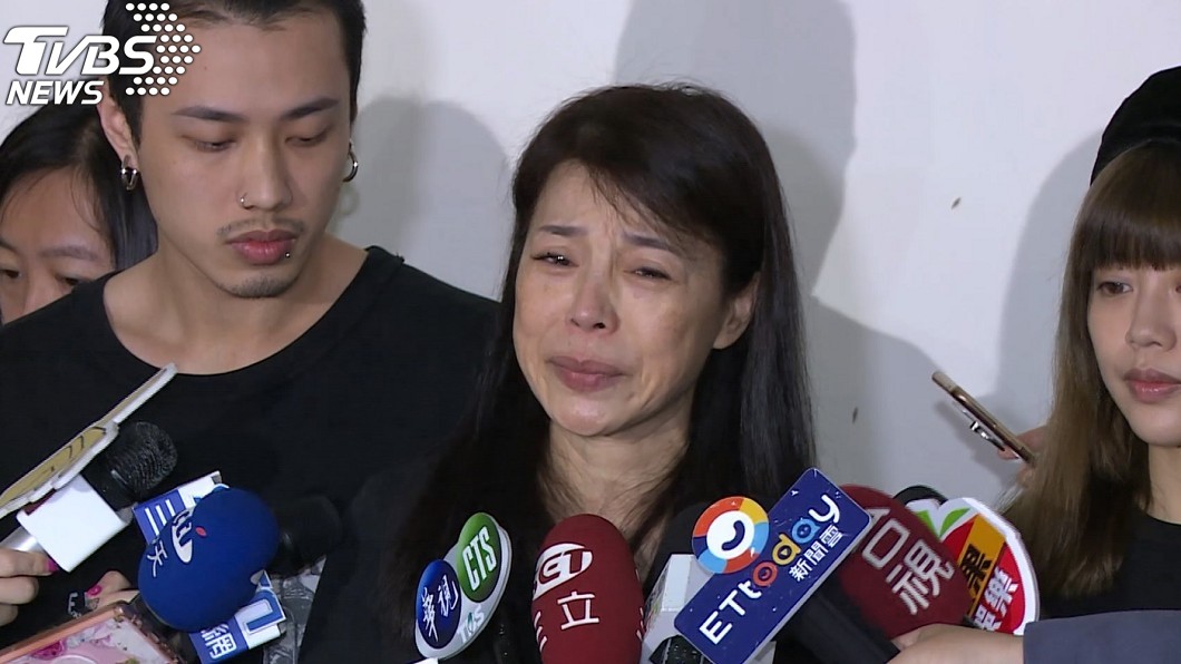 遺孀淚揭安迪最後病況 為保命要拿掉喉嚨「他非常害怕」