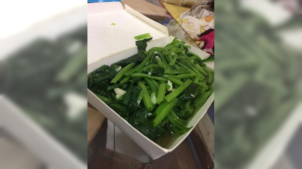 炒菠菜2份要價320元她嚇傻 店家理由竟是這個...