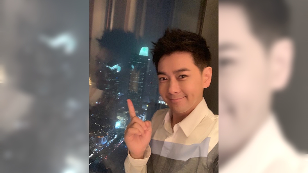 林志穎關艙門要求拿行李　乘客怒：全機等他一人