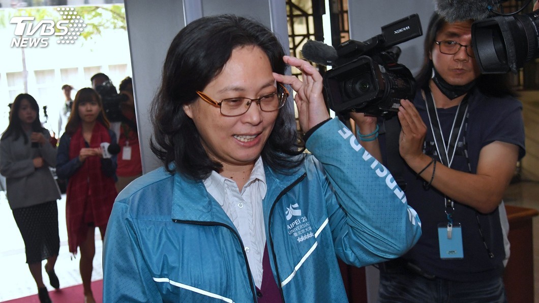 遭人持鋼筋攻擊 賴香伶北檢出庭