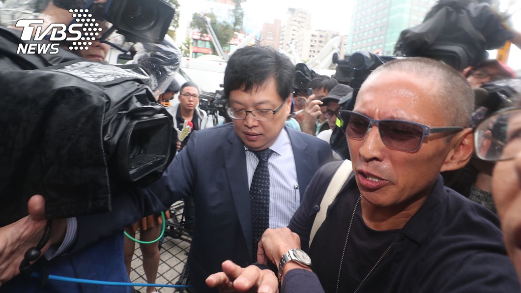 「被攝影機K到頭」鈕承澤請假!北檢視情況不排除拘提