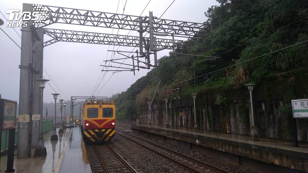 台鐵七堵汐止恢復雙線通 影響約1萬名旅客