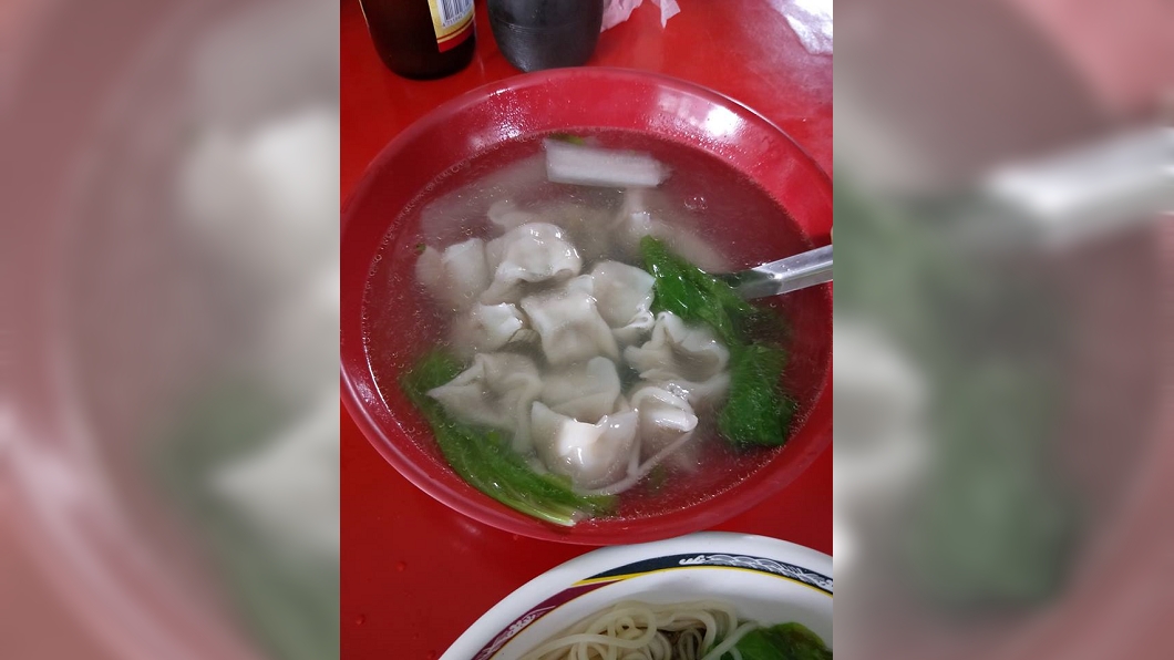 麵攤餛飩湯遭PO網抱怨　網：用新台幣下架